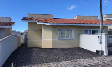 A VENDA!!! - Casa térrea de condominio com 81m² - 3 dorms sendo uma suite e duas vagas..
