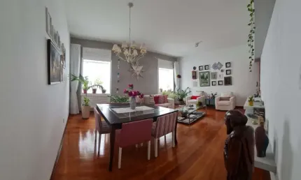 Apartamento à venda em Salvador-BA, bairro Graça, 3 quartos, 2 salas, 2 banheiros, 130 m² de área.