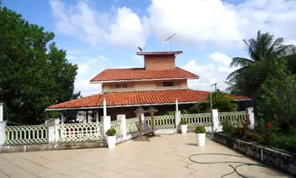 Espetacular Casa em Condomínio à Venda em Lauro de Freitas-BA, Bairro Portão: 4 Quartos, 3 Suítes, 3 Salas, 6 Banheiros, 472m²