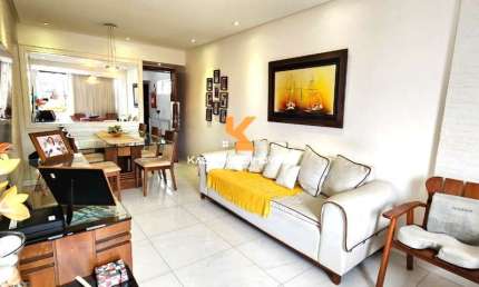 Apartamento de 2 quartos, 1 suíte, 2 salas, 2 banheiros e 1 vaga de garagem em Brotas, Salvador-BA - 80m² de área.