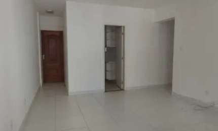 Apartamento à venda em Salvador-BA, no bairro Candeal: 3 quartos, 1 suíte, 2 salas, 3 banheiros, 1 vaga de garagem.