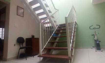 Sobrado com 4 dormitórios à venda, 270 m² por R$ 800.000,00 - Jardim Sevilha - Indaiatuba/SP
