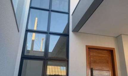 Casa com 3 dormitórios à venda, 127 m² por R$ 740.000,00 - Jardim Veneza - Indaiatuba/SP