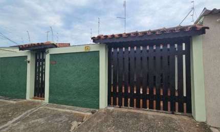 Casa com 3 dormitórios para alugar, 180 m² por R$ 3.000,00/mês - Jardim Morada do Sol - Indaiatuba/