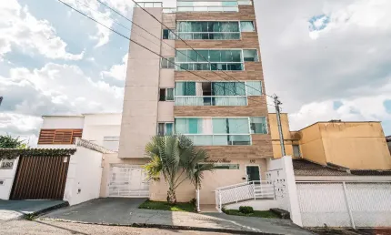 Apartamento garden  com 2 quartos e elevador no Aeroporto