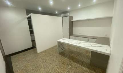 Sala para locação, ideal pra consultório, sem vaga de garagem