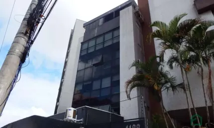 Sala comercial de frente, para venda,  menino deus, porto alegre/rs. - sa2446