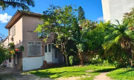 Casa com garagem para venda no bairro Cidade Baixa, Porto Alegre/RS - AP2465