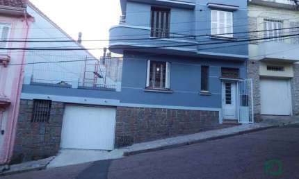Casa com 4 dorm. para venda Centro Histórico Porto Alegre - CA2535