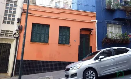 Ótima Casa para aluguel  no Centro Histórico Porto Alegre/RS. - CA2408-CI