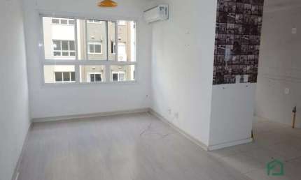Apto 2 dorm para aluguel com garagem no Jardim Botânico, Porto Alegre/RS - AP2606