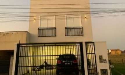 Casa Nova Moderna no Coração do Campeche Fácil acesso s/ transito
