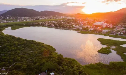 Cobertura Vista Mar e Lagoinha a 100 mt da Trilha p Mar do Campeche