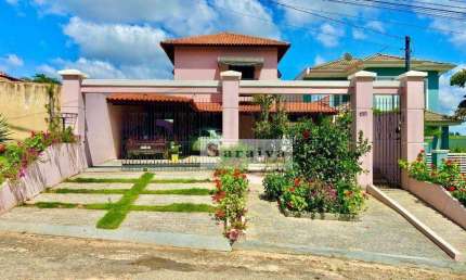 Sobrado à venda, 350 m² por R$ 600.000,00 - Perímetro Urbano - Sarapuí/SP