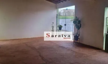 Casa com 2 dormitórios à venda, 250 m² por R$ 310.000,00 - Jd Bica de Pedra - Itapuí/SP