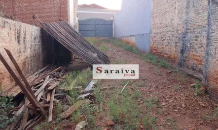 Terreno à venda, 1727 m² por R$ 650.000,00 - Centro - Itapuí/SP