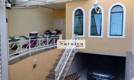 Sobrado com 4 dormitórios à venda, 140 m² por R$ 830.000,00 - Vila Scarpelli - Santo André/SP