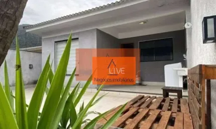 LIVE VENDE: LINDA  Casa com 2 quartos, suíte, 280 m² por R$ 490.000 - Engenho do Mato - Niterói/RJ