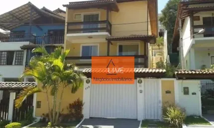 Live vende - Casa com 3 dormitórios à venda, 240 m² por R$ 1.050.000 - Itaipu - Niterói/RJ