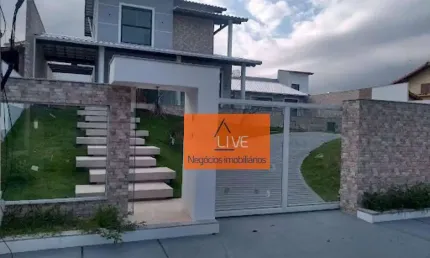 Live vende - Casa com 5 dormitórios à venda, 270 m² por R$ 1.350.000 - Ponta Grossa - Maricá/RJ