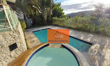 Casa com 6 quartos à venda, 300 m² por R$ 1.050.000 - Piratininga - Niterói/RJ