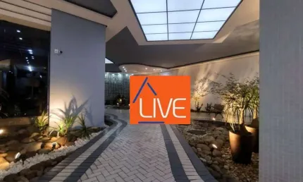 Live vende apartamento 2 quartos, 1 suíte, vista livre.