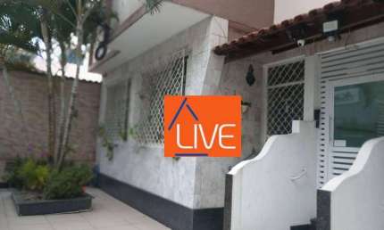 Live Vende: Apartamento com 2 quartos, sol da manhã e frente na Gavião Peixoto por R$ 440.000 - Icaraí - Niterói/RJ