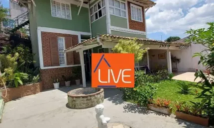 Casa com 3 dormitórios à venda, 201 m² por R$ 760.000,00 - Piratininga - Niterói/RJ