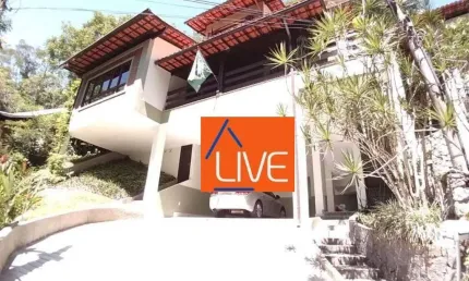 Live vende: OPORTUNIDADE!!! Excelente Casa com 5 quartos  294 m² por R$ 980.000 - Itaipu - Niterói/RJ
