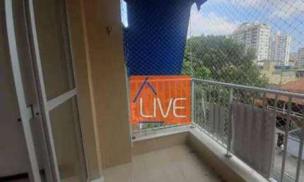 LIVE VENDE: Excelente apartamento, 2 quartos, suíte, varanda, de frente, vista indevassável,1 vaga. 72m²
