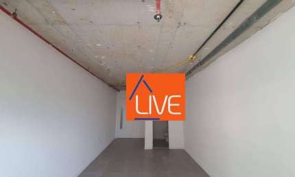 LIVE VENDE: Ótima sala, 26,47m², 1 banheiro, 1 vaga.