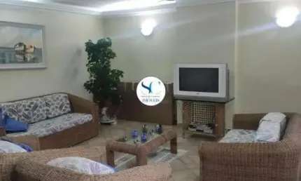 Vende-se apartamento de 03 dormitórios em Pitangueiras no Guarujá.