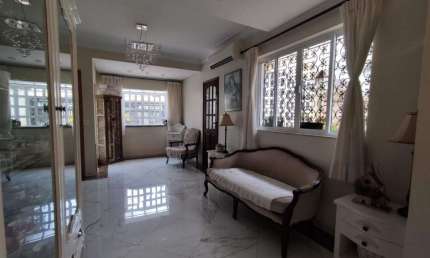 Casa à venda, 3 quartos, 3 suítes, 4 vagas, Embaré - Santos/SP