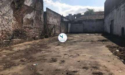 Terreno à venda na Avenida Conselheiro Nébias, Paquetá, Santos