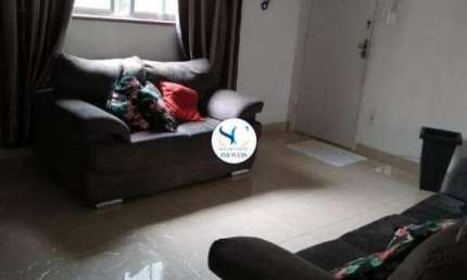 Vende-se apartamento no bairro da Encruzilhada em Santos!