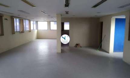 Vende-se Sala comercial com 152m² de área, no 6º andar!