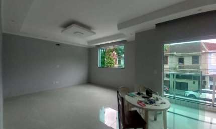 Vende-se casa duplex no bairro do Campo Grande na cidade de Santos