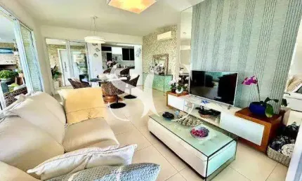 Apartamento com 4 quartos à venda na Rua Dona Vitória Yunes Stefano, Enseada, Guarujá