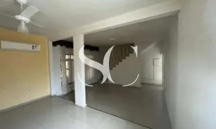 Casa à venda, 3 quartos, 1 suíte, 3 vagas, Jardim Independência - São Vicente/SP