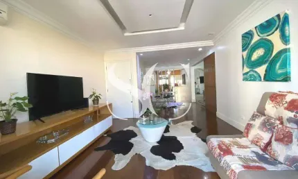 Vendo apartamento com 3 dormitórios no bairro da Pompéia em Santos