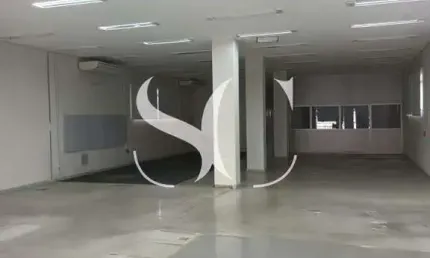 Aluga-se ponto comercial na avenida ana costa em santos