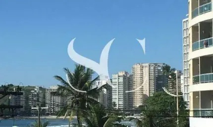 Vende-se apartamento de 02 Dormitórios no bairro da Pitangueiras no Guarujá