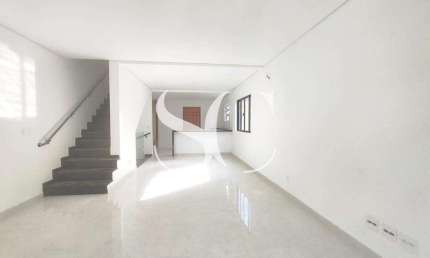 Vende-se sobreposta Alta fino acabamento 3 quartos 2 suítes piscina no bairro de Embaré em Santos