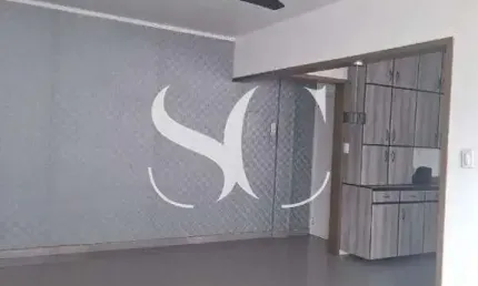 Vende-se apartamento de 02 dormitórios sendo 01 suíte no bairro de Aparecida em Santos
