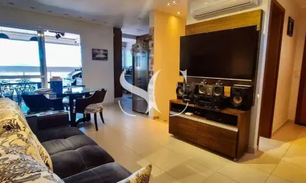 Vende-se apartamento Duplex com Vista para o Mar – 3 Suítes e Varanda Gourmet no bairro de Pompeia em Santos.