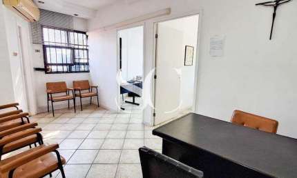 Vende-se conjunto comercial no bairro de Encruzilhada em Santos