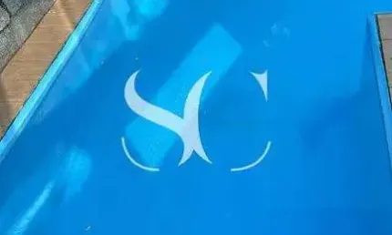Vende-se deslumbrante Cobertura Duplex na Ponta da Praia com Vista para o Mar!