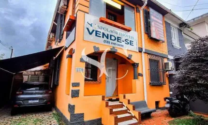 Vende-se sobrado de 02 dormitórios no bairro de campo grande em santos