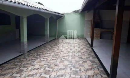 Casa com 3 quartos à venda, 311 m² por R$ 650.000 - Araçatiba - Maricá/RJ