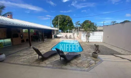 Casa com 5 quartos à venda, 630 m² por R$ 2.700.000,00 - Itapeba - Maricá/RJ